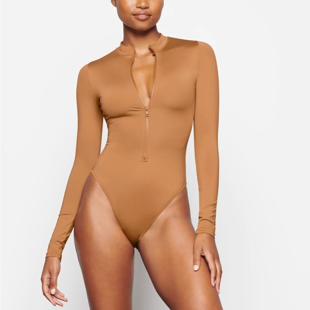 SKIMS SWIM ZIP FRONT LONG SLEEVE ONE PIECE